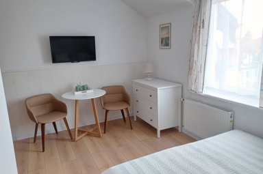 Pok&oacute;j 2-osobowy z łazienką