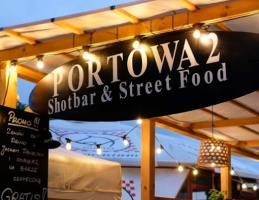 Portowa 2 - Shot Bar & Street Food 