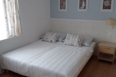 Pok&oacute;j 2-osobowy z łazienką