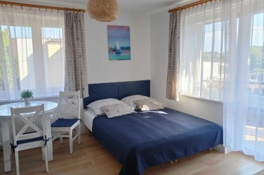 Pok&oacute;j 3-osobowy z łazienką i balkonem