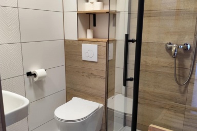 Pok&oacute;j 3-osobowy z łazienką i balkonem