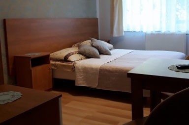 Pok&oacute;j 2-osobowy (nr 2)