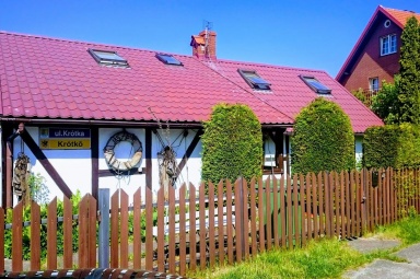 Dom z zewnątrz prz&oacute;d