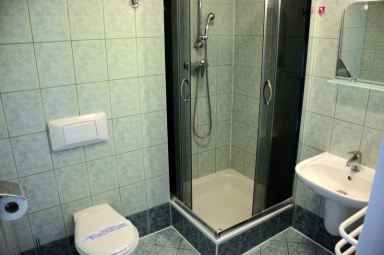 Łazienka - pok&oacute;j 3-os