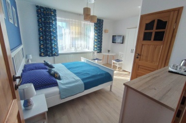 Pok&oacute;j 2-osobowy z łazienką