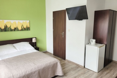 Pok&oacute;j 2 osobowy na parterze