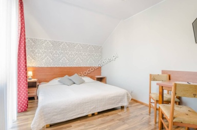 Pok&oacute;j 2-osobowy (nr 6)